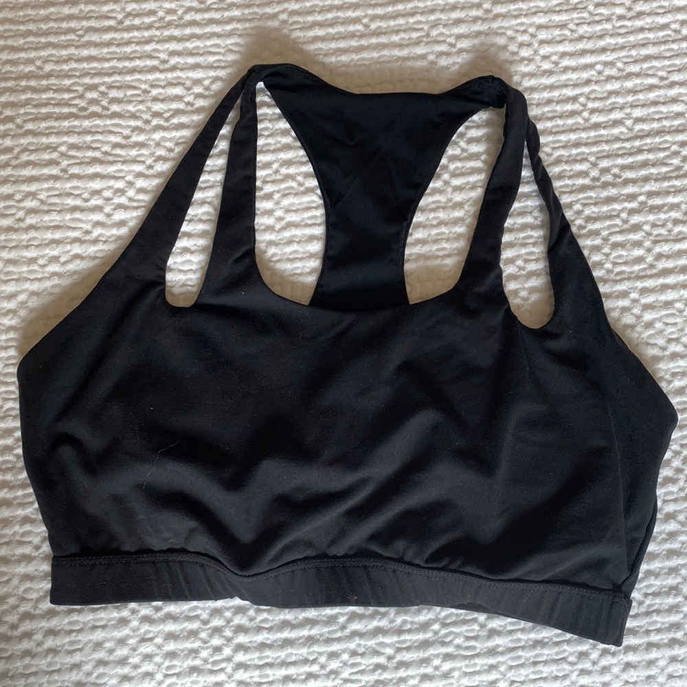 Fabletics sports bra